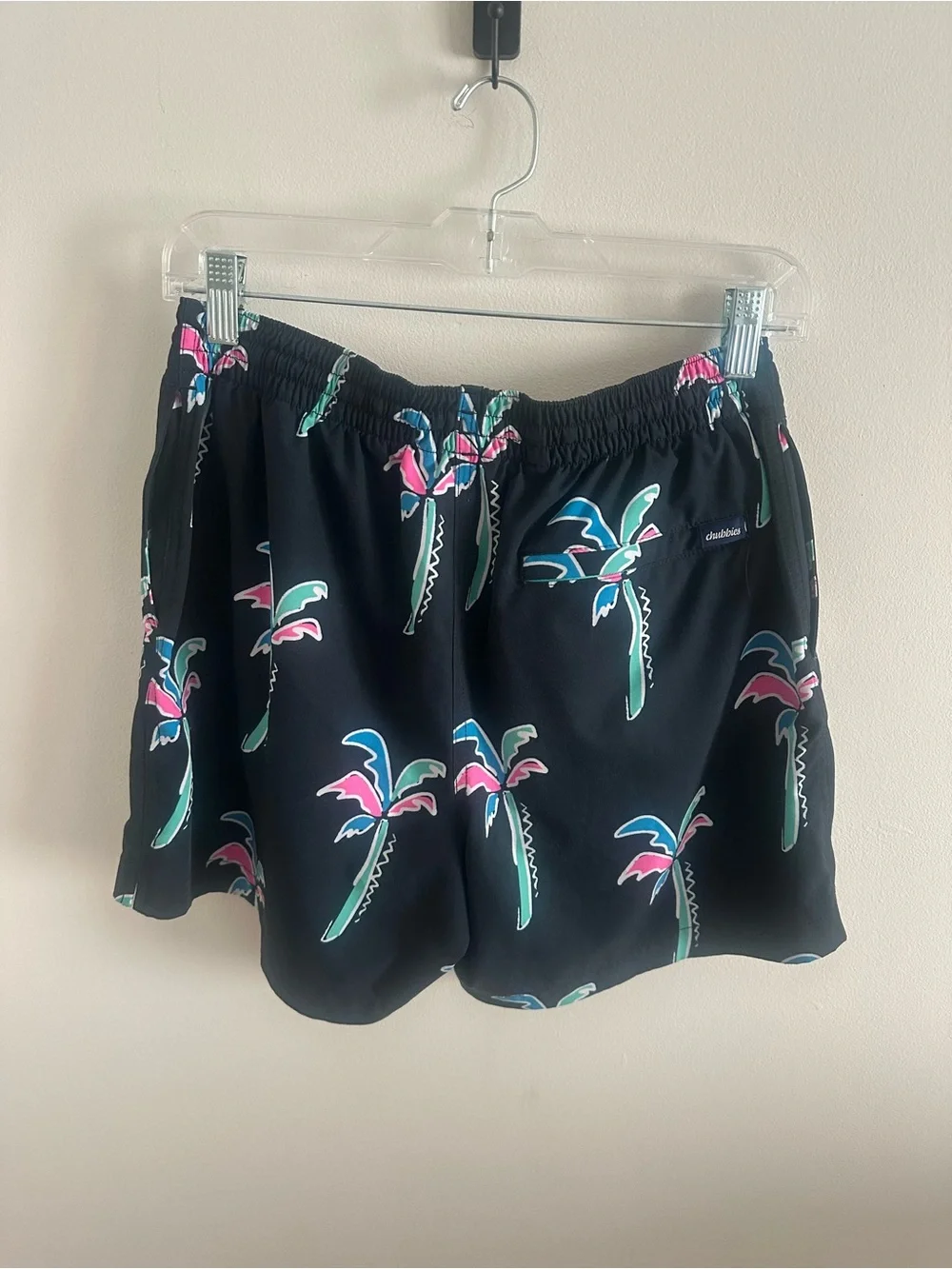 Chubbies Havana nights swim trunks size medium black palms